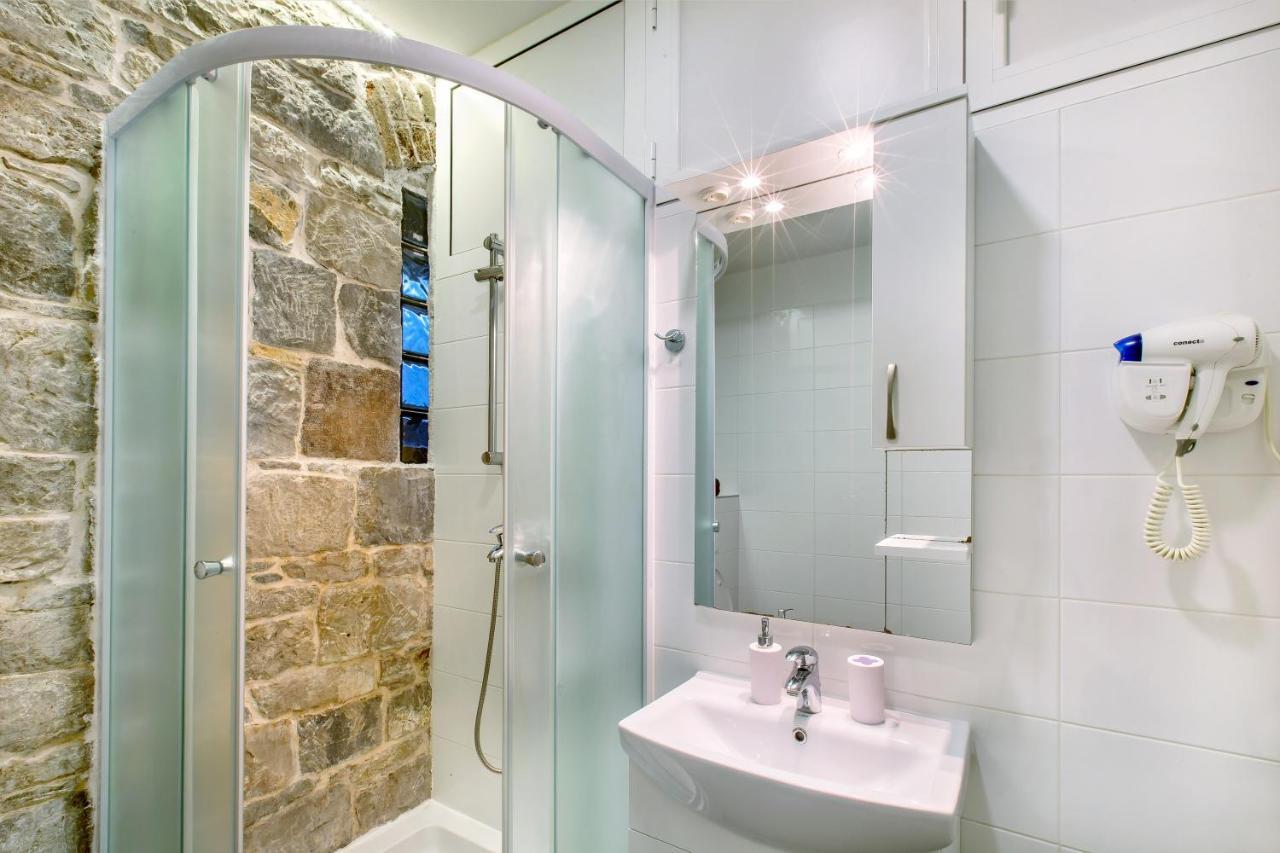 Summer Stone Pleasure Split Exterior photo